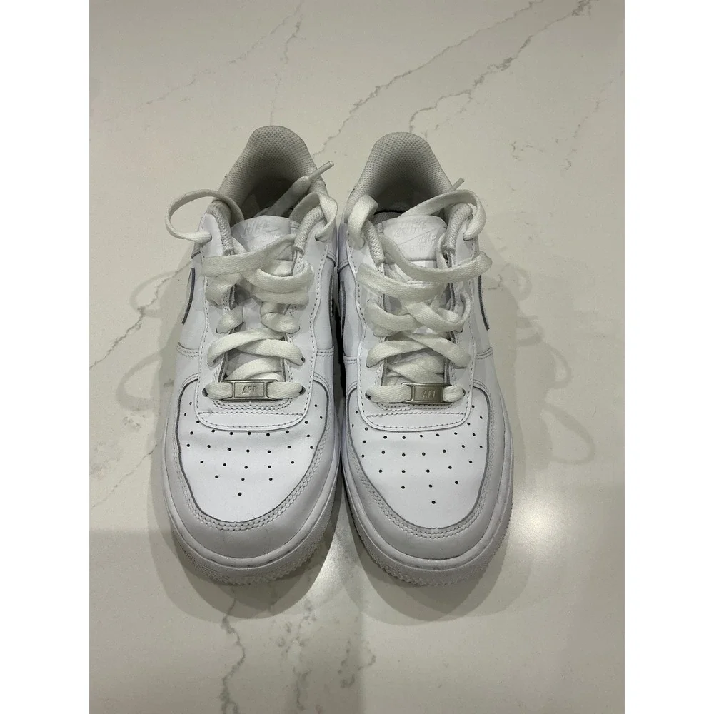 Nike Air Force 1 Low Triple White Leather Sneakers Boys Kids Size 7Y FV5951-111